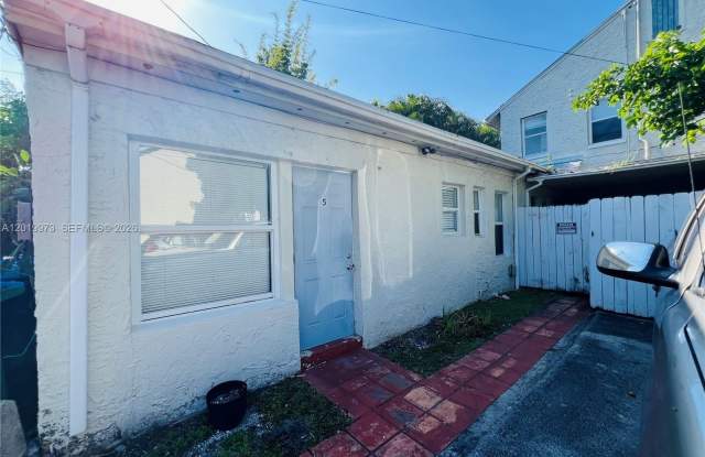 1536 Polk St photos photos
