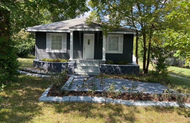 703 Brown St. - 703 Brown Street, Branson, MO 65616