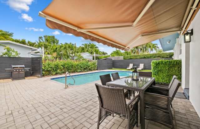 409 NW 27th Street photos photos