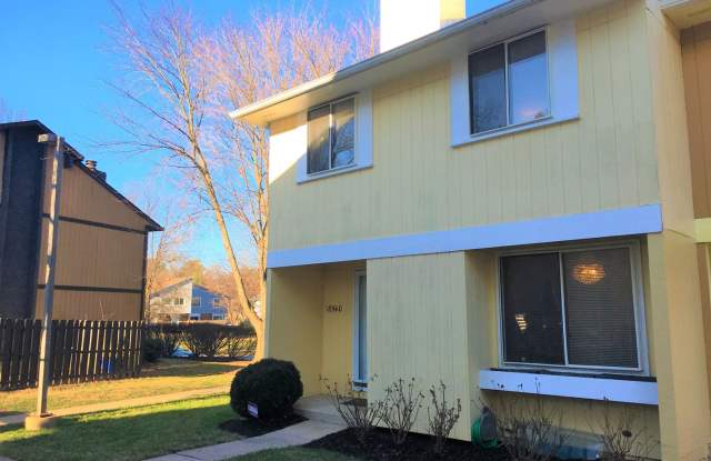 Gorgeous 4 BR Townhouse in Germantown! - 18540 Eagles Roost Drive, Germantown, MD 20874