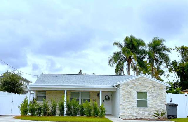 Winter Park Gem! Lovely Single Family Home with 3 Bedrooms/2 Full Bath photos photos