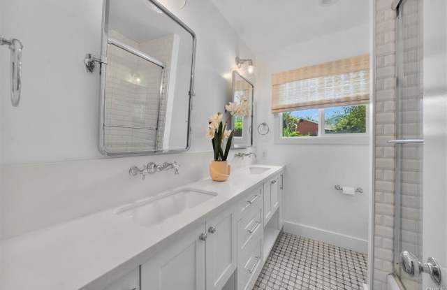 2401 Blanche Road photos photos