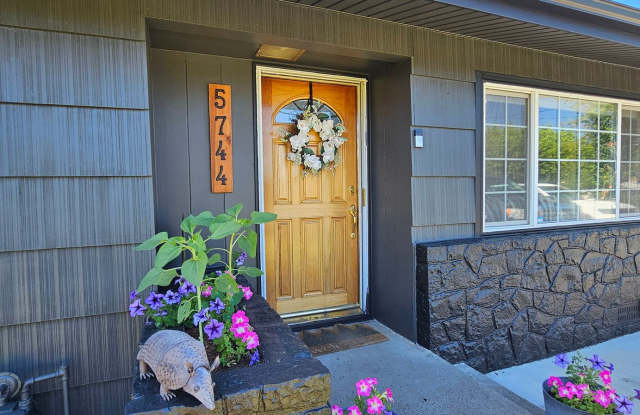 Three bedroom, Two bath House photos photos