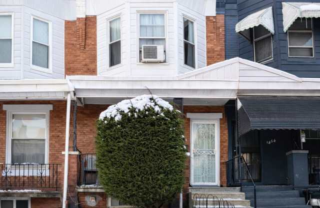 1452 North Allison Street photos photos