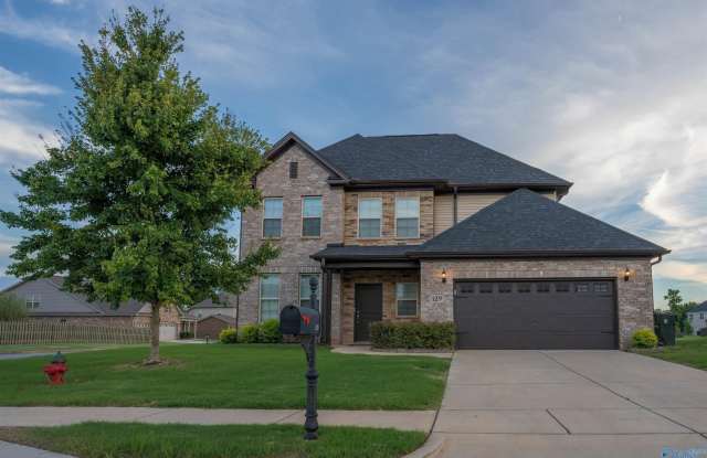 129 Whirlaway Drive Gallery 3