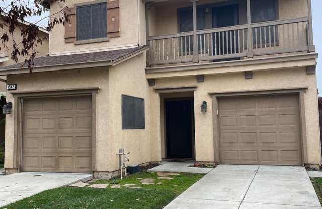 Beautiful 3 Bedroom Home in South Manteca – Prime Location! photos photos