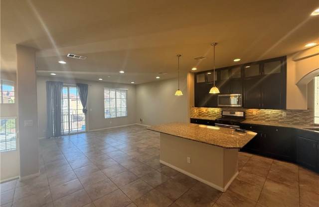 5897 Atlantis Dream Avenue Gallery 4