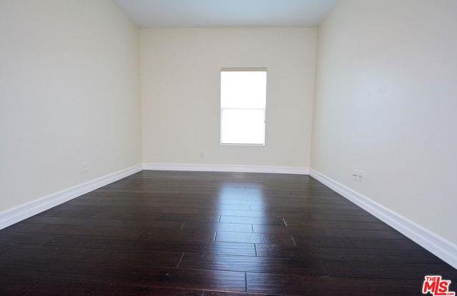 1093 Avoca Avenue - 1093 Avoca Avenue, Pasadena, CA 91105