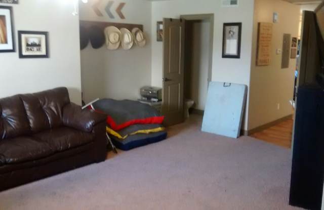 577 Countryside Avenue Gallery 2