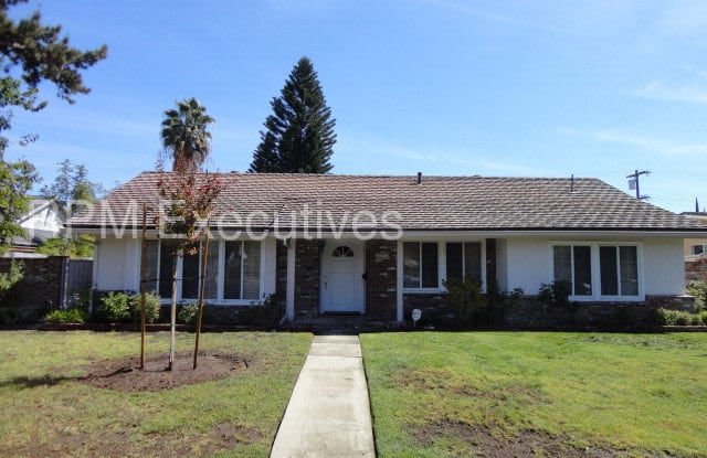6924 Shoup Avenue - 6924 North Shoup Avenue, Los Angeles, CA 91303
