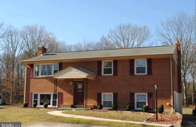3953 OLD WASHINGTON ROAD - 3953 Old Washington Road, Waldorf, MD 20602