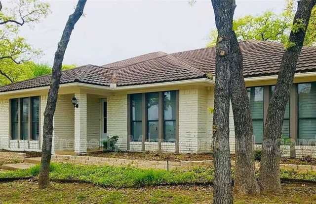 509 Indian Creek Drive - 509 Indian Creek Drive, Trophy Club, TX 76262