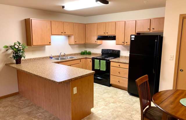 River Trail Estates - Half Off Security Deposit !! photos photos