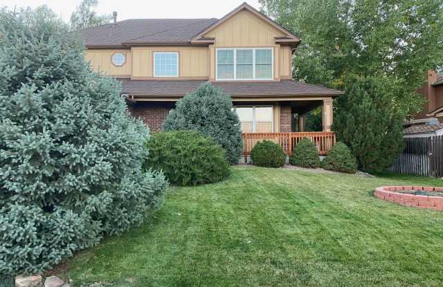 Broadmoor Glens Home photos photos