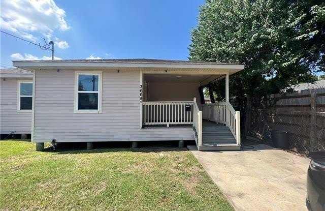 3664 CLEMATIS Street photos photos