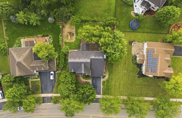 12716 S Meadow Lane Gallery 3
