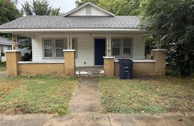 207 South Center Street photos photos