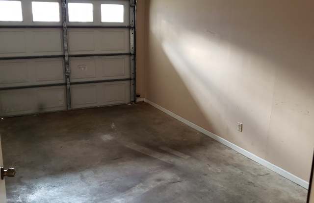 151 Candlebrook Drive Gallery 4