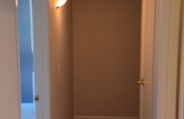 450 N Civic Dr Gallery 3