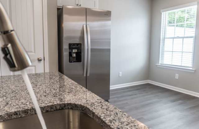 NOW LEASING! New Townhomes in Rincon! Gallery 4