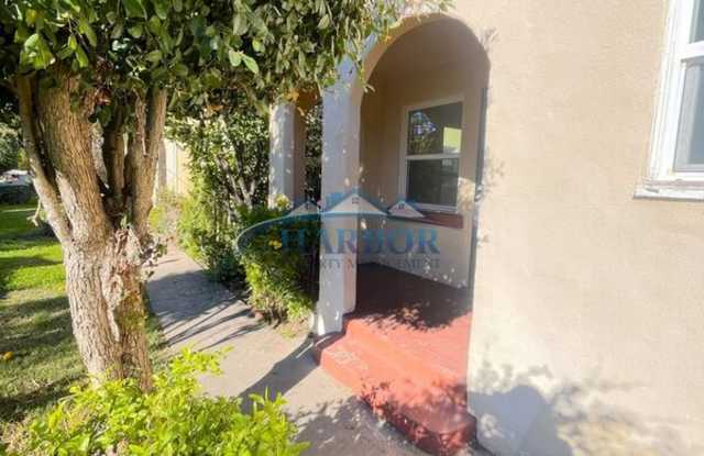 1016 N Serrano Ave photos photos