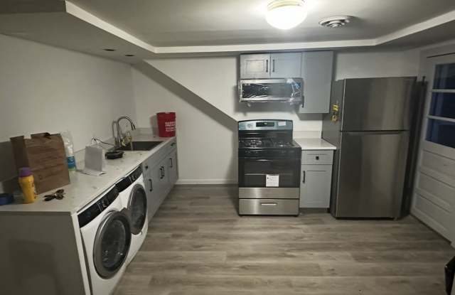 685 Washington Avenue photos photos