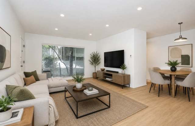 1041 S Wooster St photos photos
