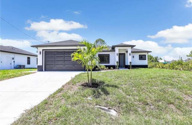 2811 Cerito Ave N photos photos