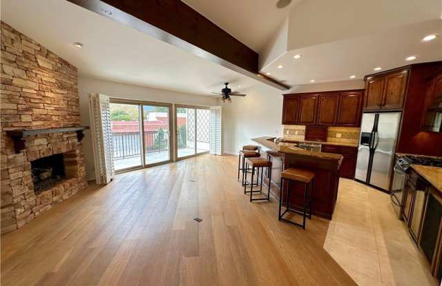 2316 Vista Hogar - 2316 Vista Hogar, Newport Beach, CA 92660 2316 Vista Hogar - 2316 Vista Hogar, Newport Beach, CA 92660