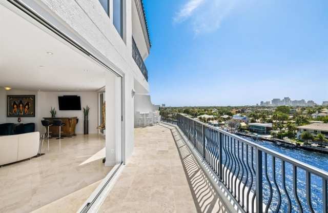 615 Bayshore Dr - 615 Bayshore Drive, Fort Lauderdale, FL 33304