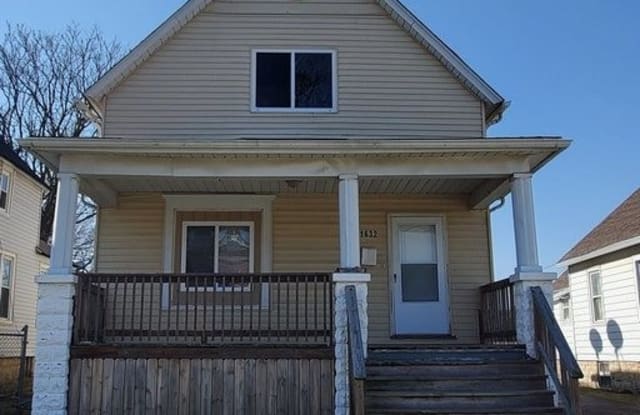 1632 OAK Street - 1632 Oak Street, Chicago Heights, IL 60411