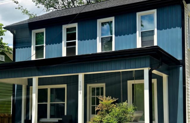 5 bedroom rental minutes from UNCG photos photos