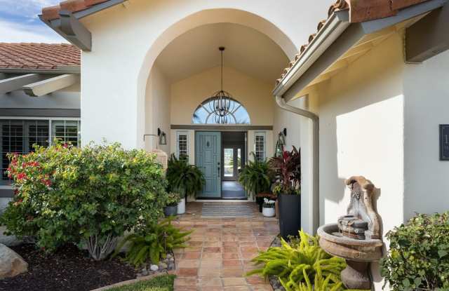 Luxurious Home Gallery 4