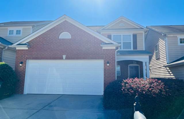 Great 3 bedroom 2.5 bathroom home in gated community! photos photos