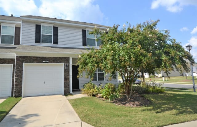 13904 Singleleaf Lane - 13904 Singleleaf Lane, Charlotte, NC 28278