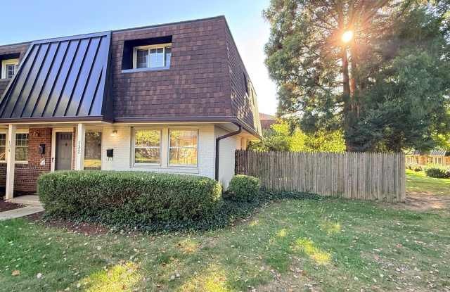 132 S VIRGINIA Avenue photos photos
