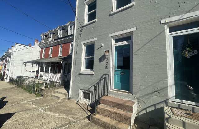 225 Hall Street photos photos