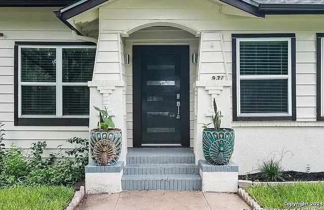 931 West Gramercy Place photos photos