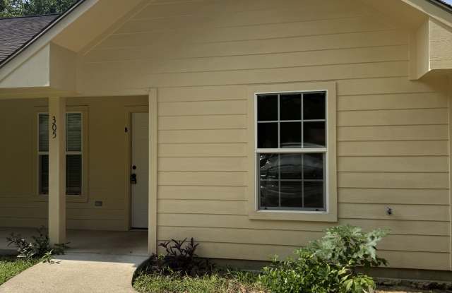 305 W Franklin St, Unit B - 305 West Franklin Street, Huntington, TX 75949 305 W Franklin St, Unit B - 305 West Franklin Street, Huntington, TX 75949