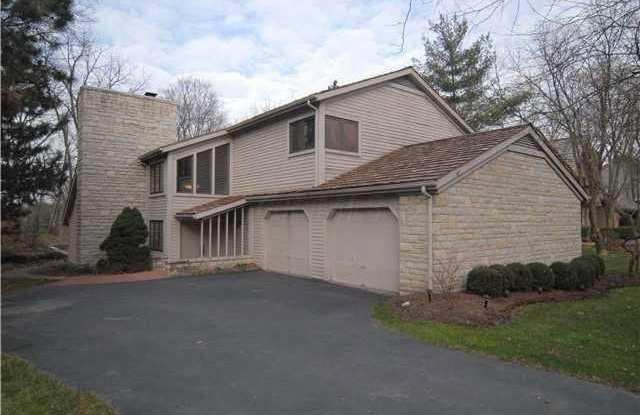 5840 Leven Links Court photos photos