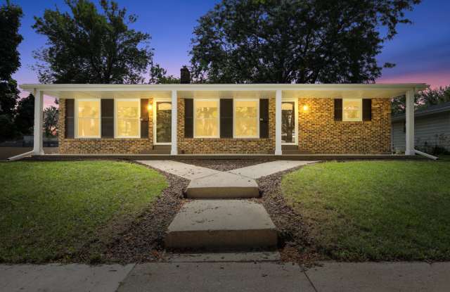 834 Harding Ave photos photos