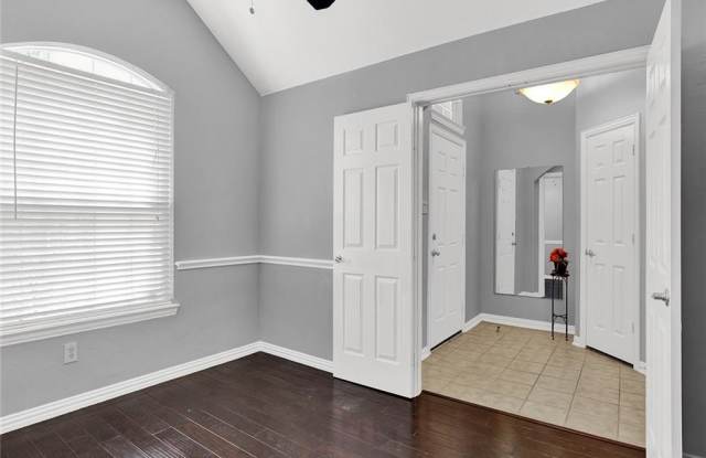 2645 Calmwater Drive Gallery 4