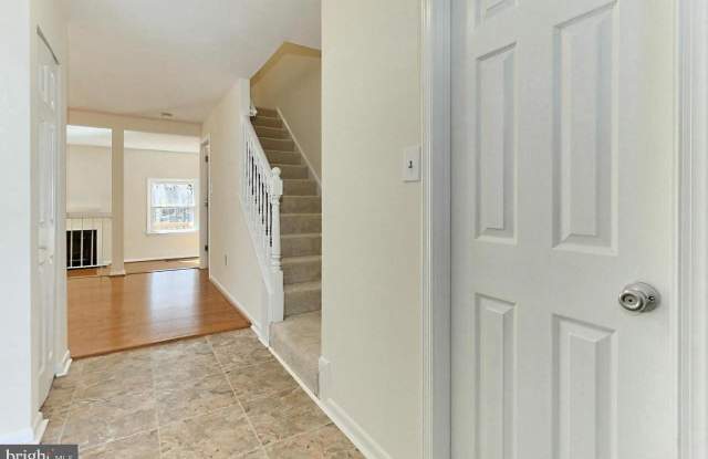 3064 SOUTHERN ELM COURT Gallery 2