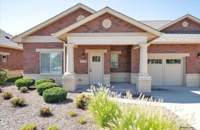 Waverly Inn and Cottages - 517 photos photos Waverly Inn and Cottages - 517 photos photos