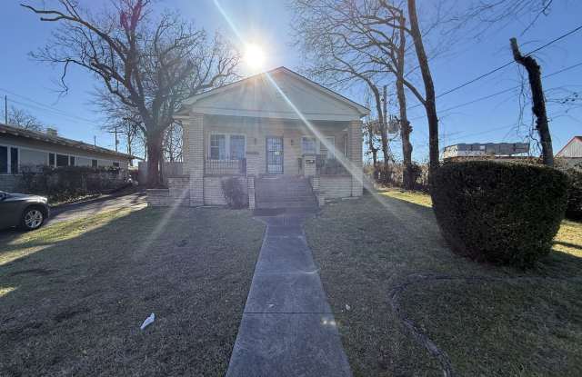 834 Malvern Avenue photos photos