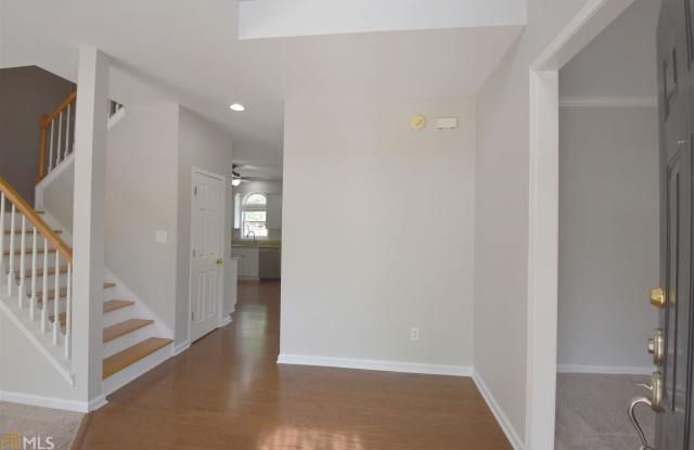 241 Clifton Ln Gallery 4