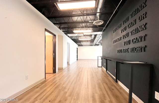 1805 W VAN BUREN Street Gallery 3