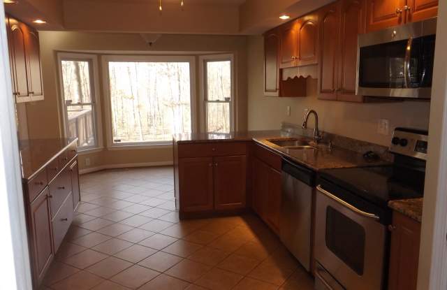 12542 CAVALIER DRIVE Gallery 4