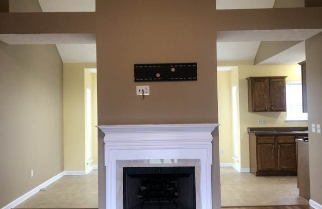 4170 Turners Bend Gallery 2