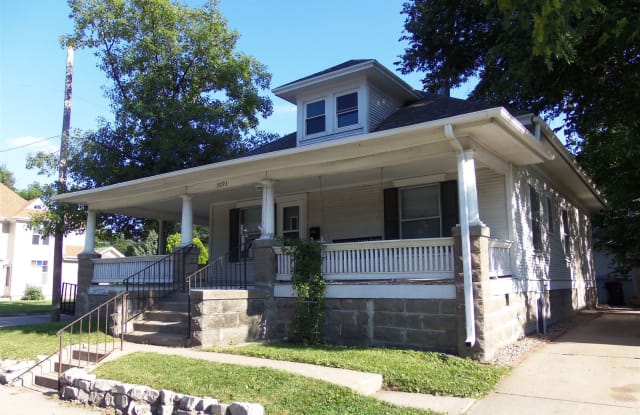 3093 Vine St - 3093 Vine Street, Lincoln, NE 68503